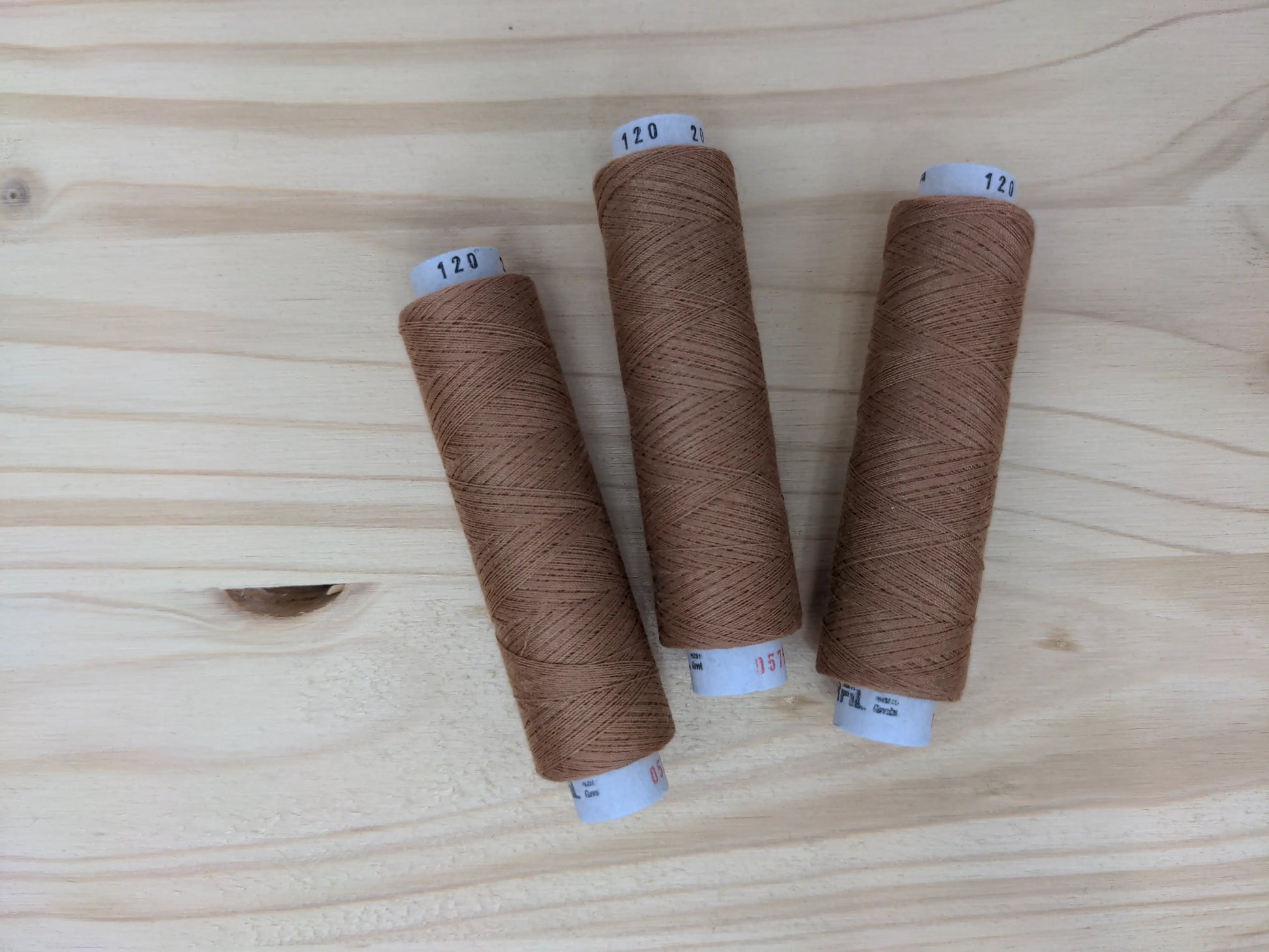 Nähgarn caramel