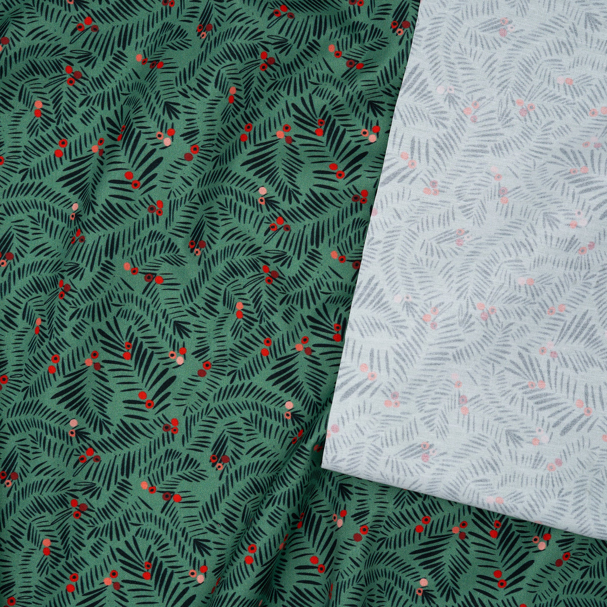 Bio Baumwolle Webware Christmas Branches Light Green | Stoffwerk