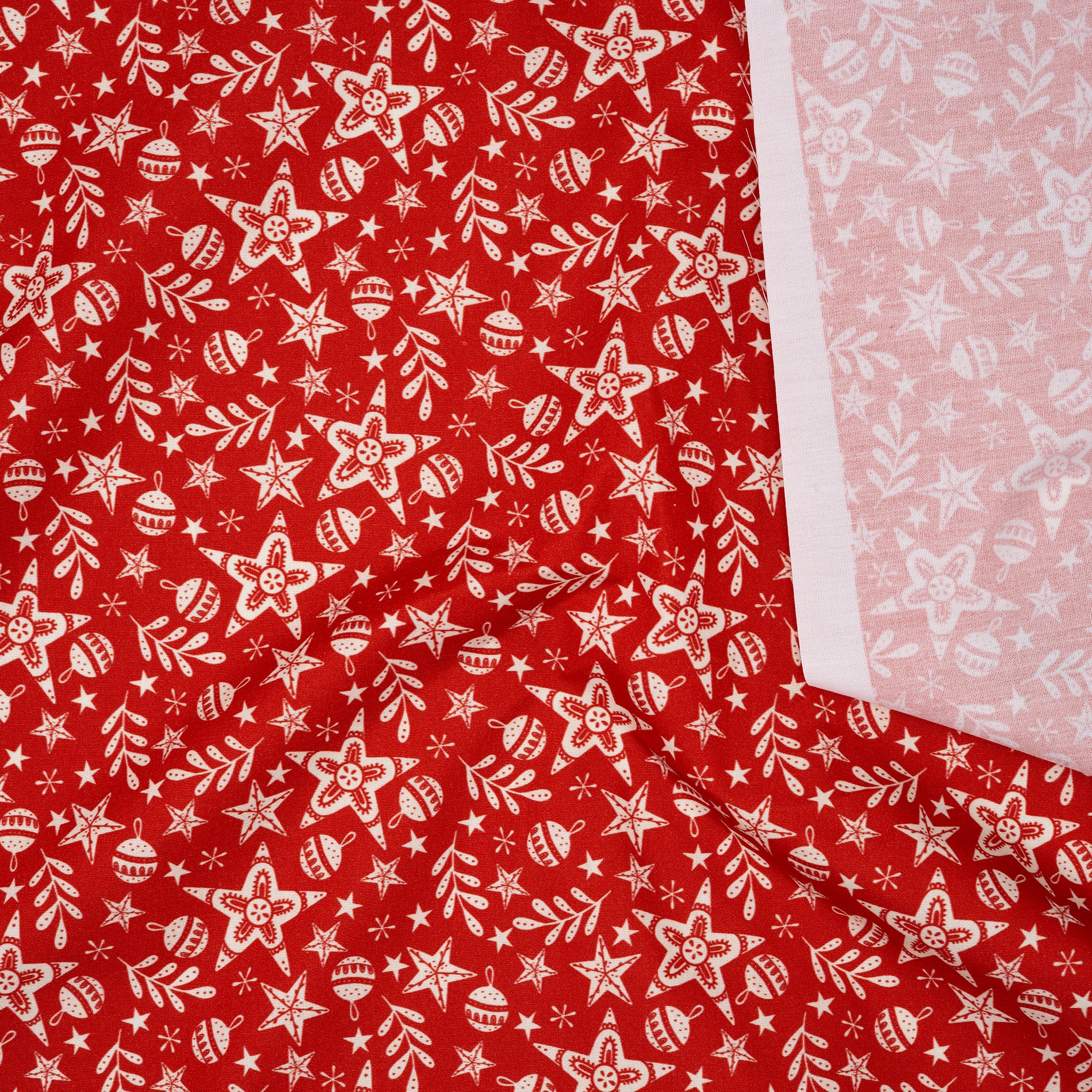 Bio Baumwolle Webware Christmas Village Stars And Balls Red