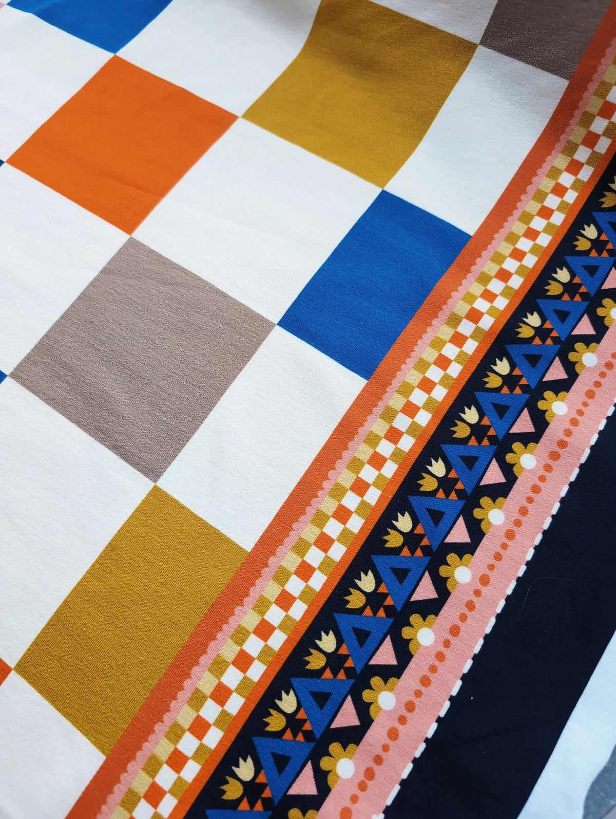 Bio French Terry Hamburger Liebe Al Lago Coperto Senfgelb Orange | Stoffwerk