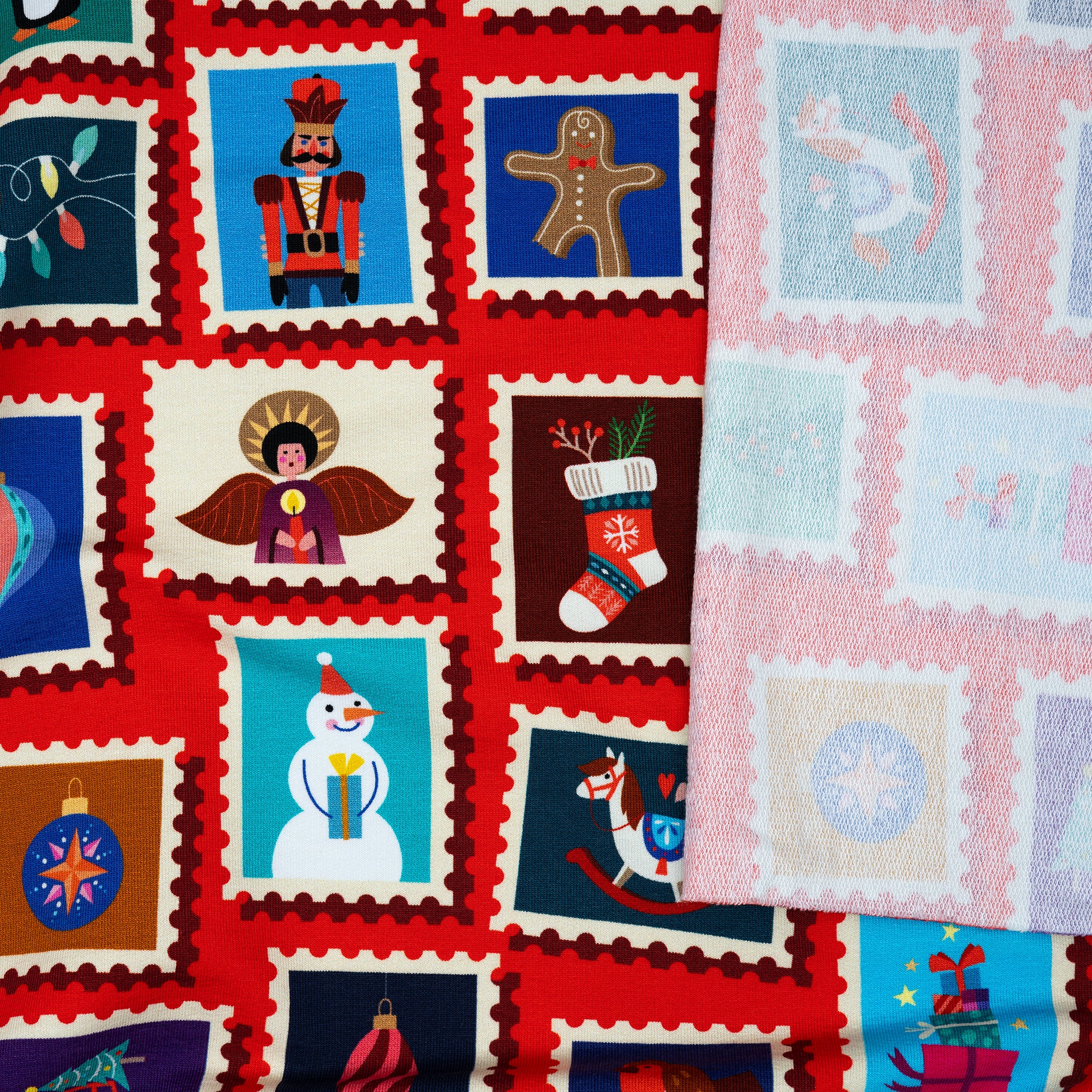 Bio French Terry Hamburger Liebe Christmas on Stamps Rot