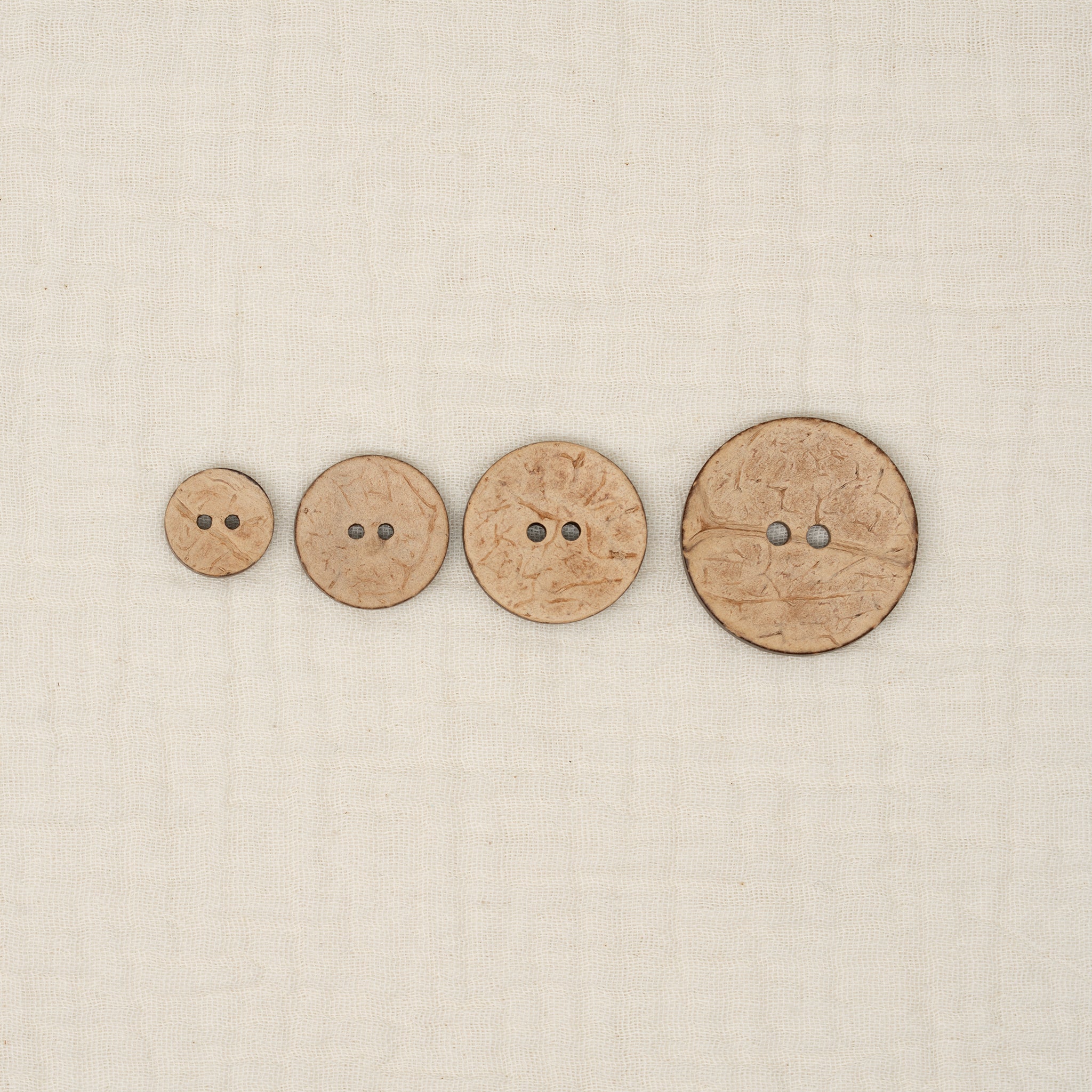 Bio Holzknopf Kokosnuss Innenseite Beige Braun