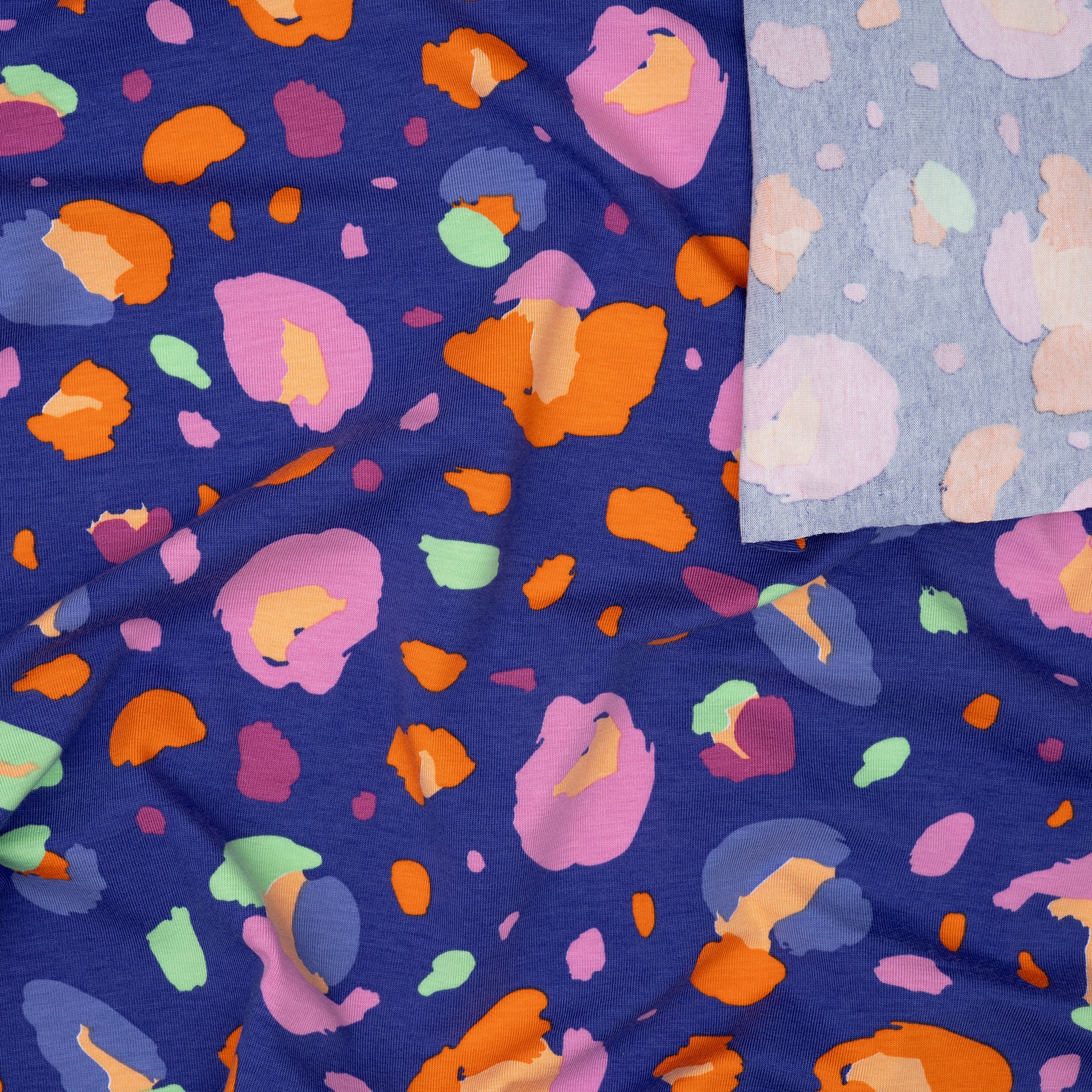 Bio Jersey Abstrakte Blumen Blau Orange Türkis | Stoffwerk