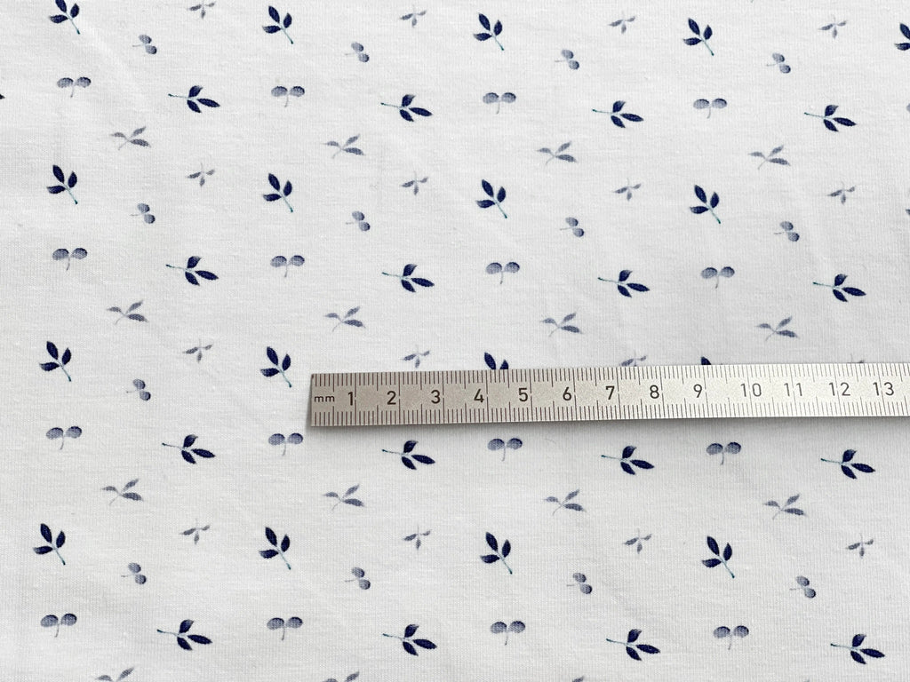 Bio Jersey Kleine Blätter Blau | Stoffwerk