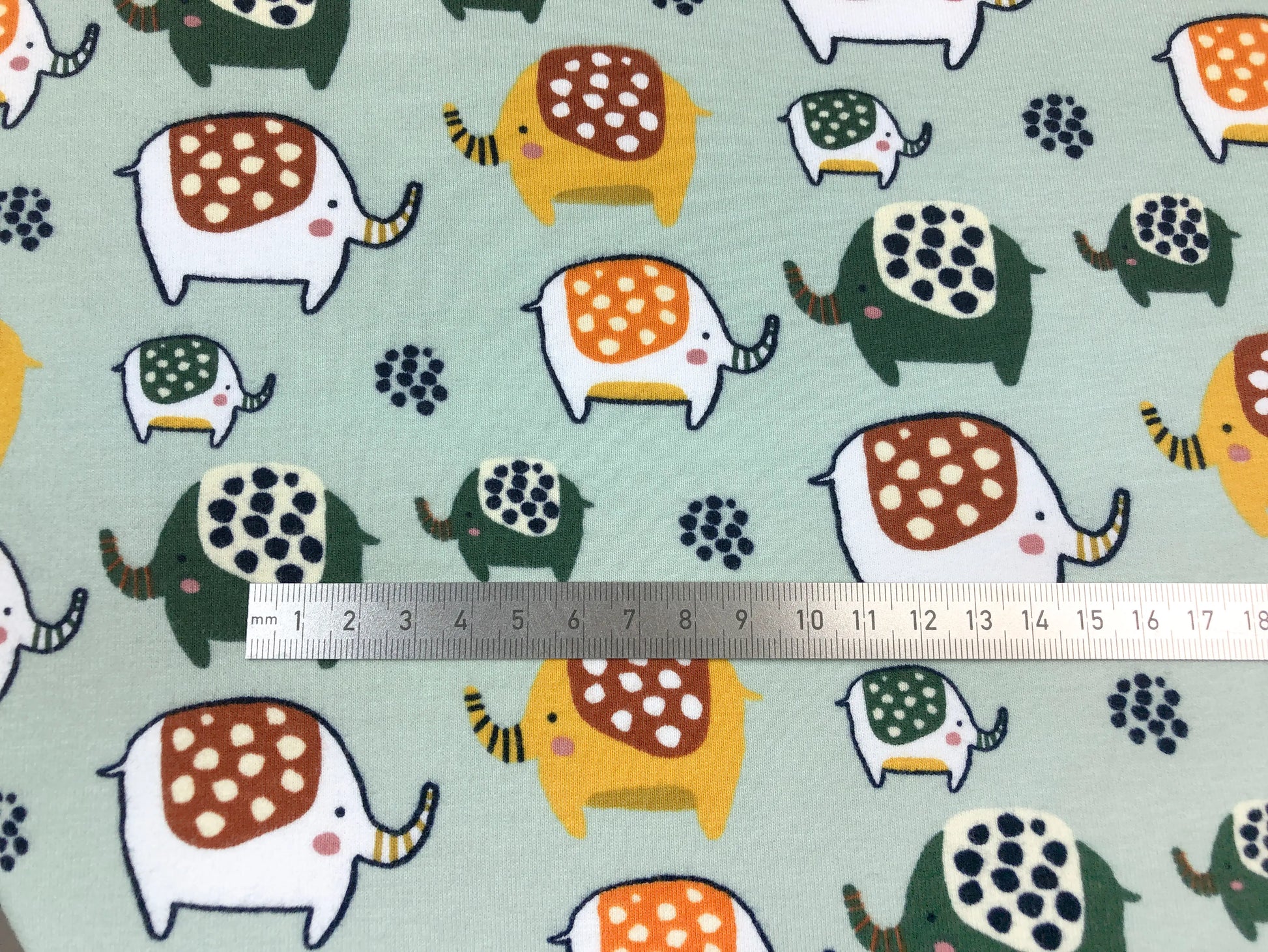 Bio Kuschelsweat Elefant hellmint