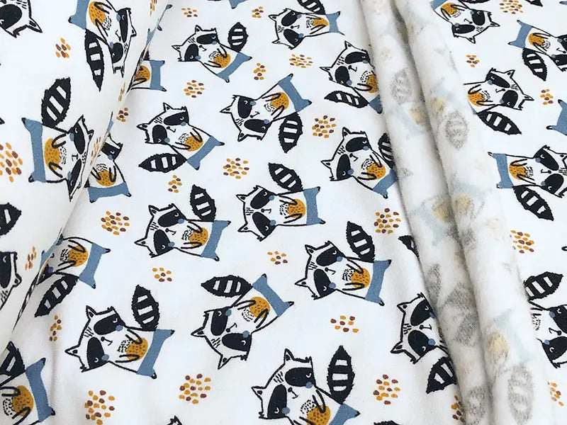 Bio Kuschelsweat Waschbären weiß blau