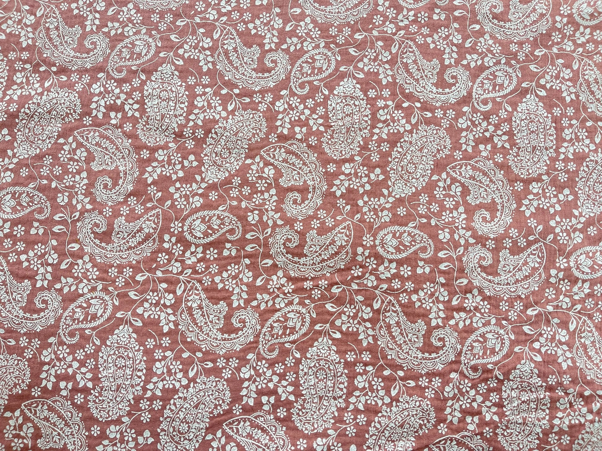 Bio Musselin Paisley saftiges Altrosa
