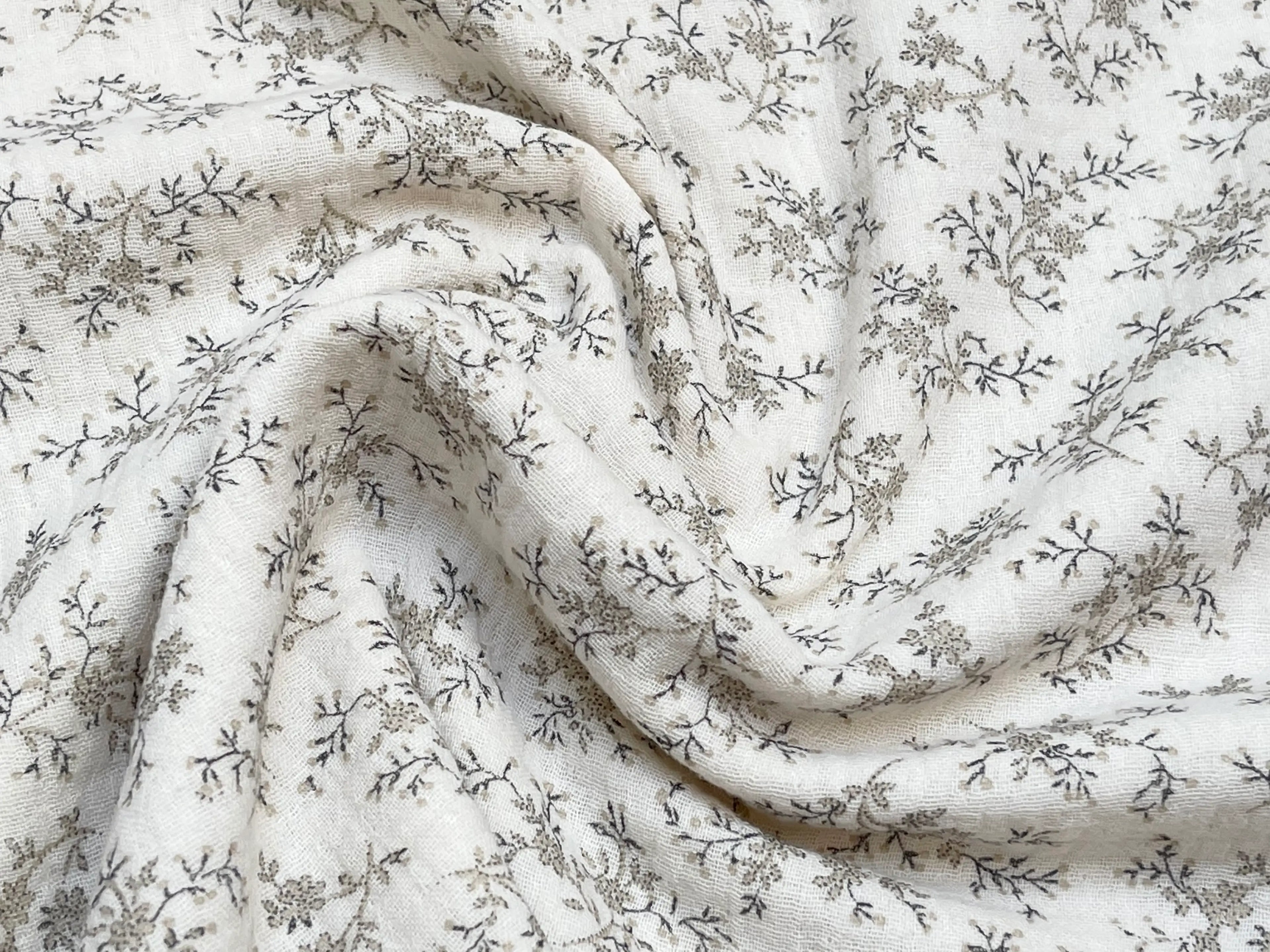 Bio Musselin Romantic Flowers creme