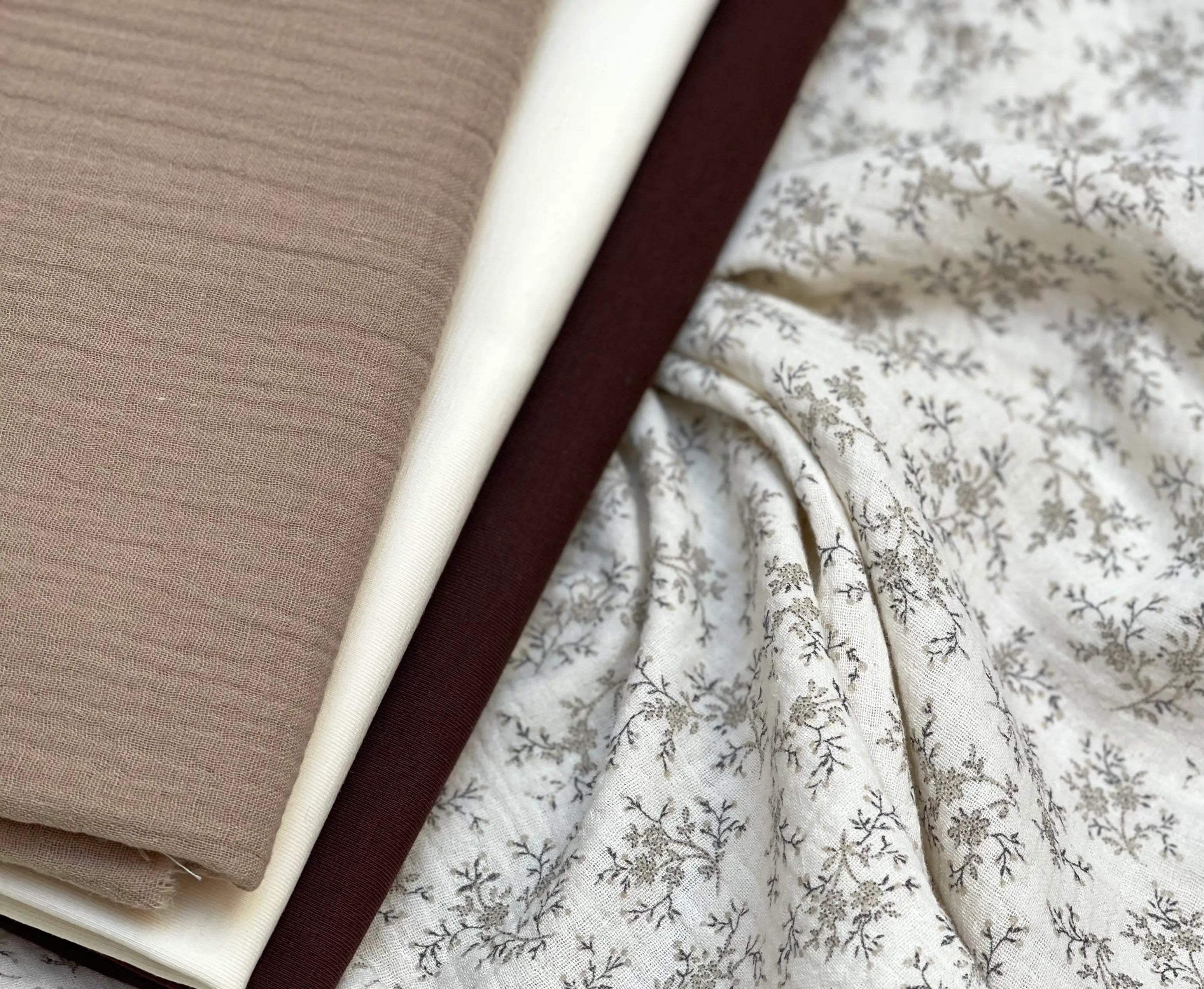 Bio Musselin Romantic Flowers creme
