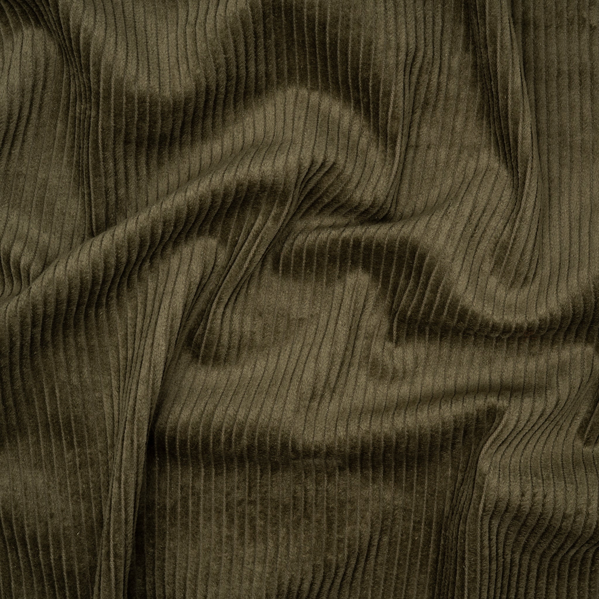 Breitcord Gewaschen Armeegrün