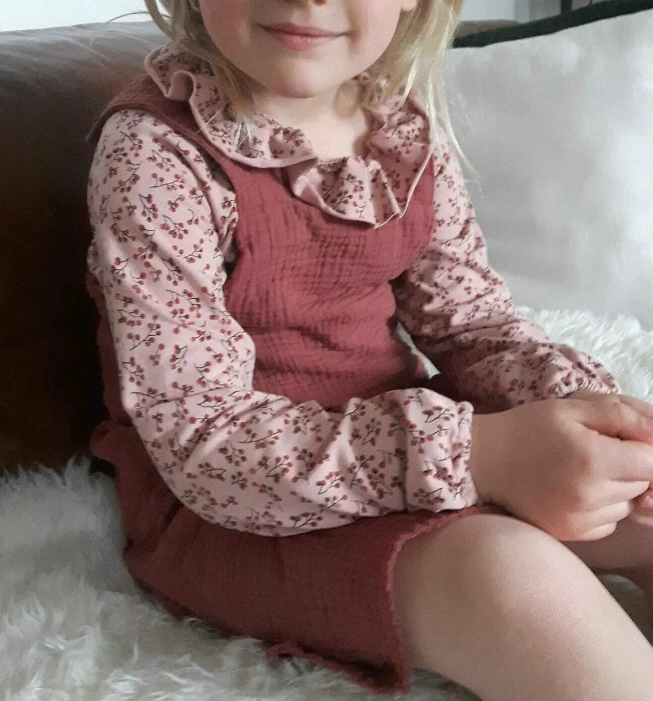 Schnittmuster Latzkleid Lotta