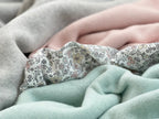 Viskose Pastellblumenwiese Mint Rosa Gelb | Stoffwerk